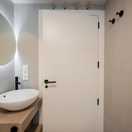 Hotell Arena Byastiblanco 2*