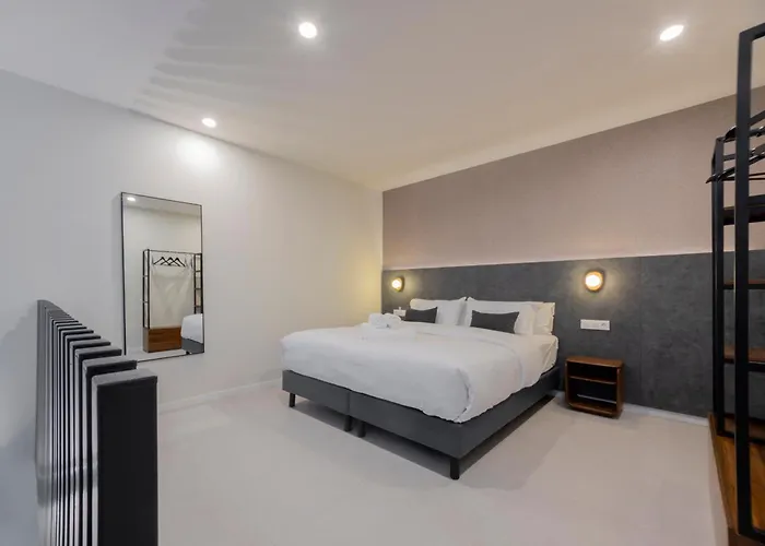 Hotel Arena Byastiblanco 2*